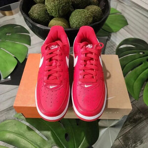 NEW Air Force 1's Retro QS
